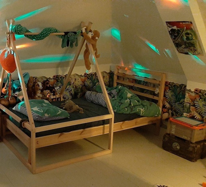 Ikea Tarva bed + Lönset lattenbodem 90x200 cm, Huis en Inrichting, Ophalen, Gebruikt, 90 cm, Scandinavisch