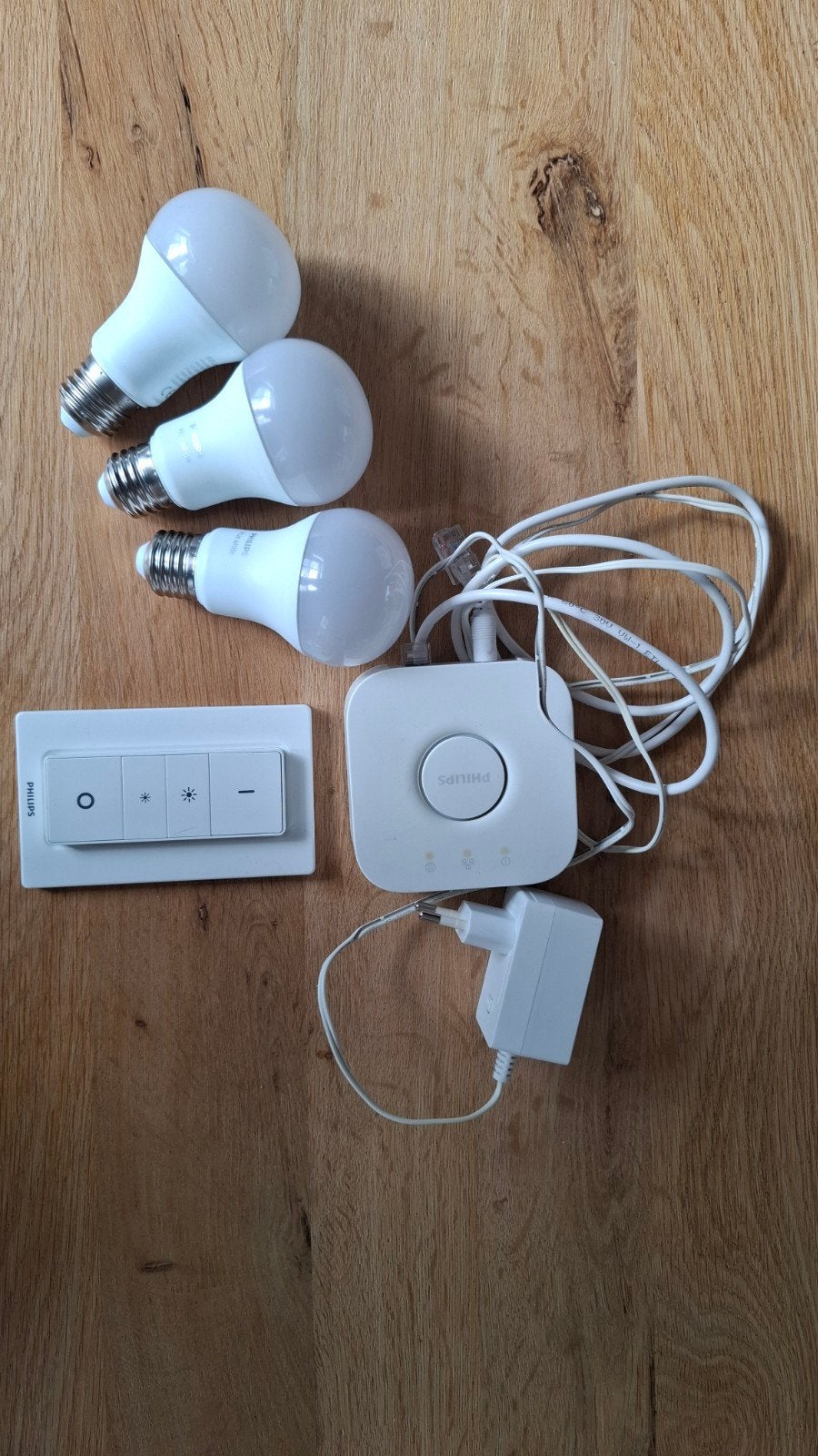 Philips Hue White complete set met bridge en dimmer, Led-lamp, Gebruikt, 60 watt of meer, E27 (groot)
