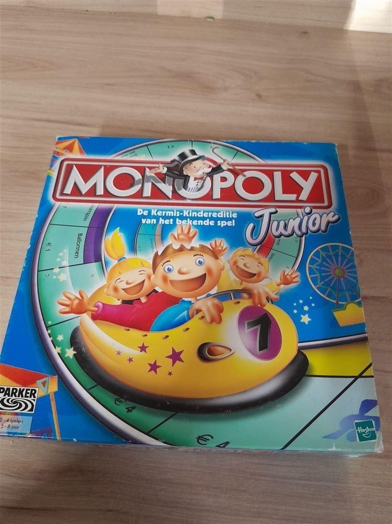 monopoly junior kermis - s4994, Hobby en Vrije tijd, Gezelschapsspellen | Bordspellen, Ophalen of Verzenden, Zo goed als nieuw