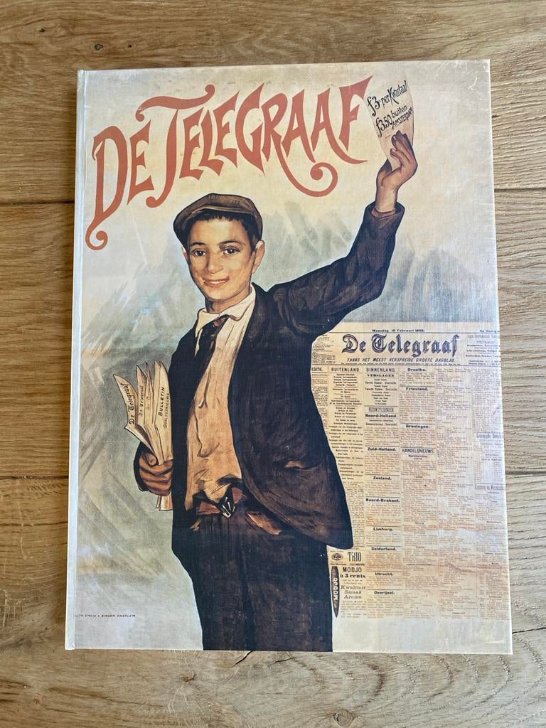 100 jaar De Telegraaf boek (1893-1992) - Groot formaat, Ophalen of Verzenden, Zo goed als nieuw, Overige typen