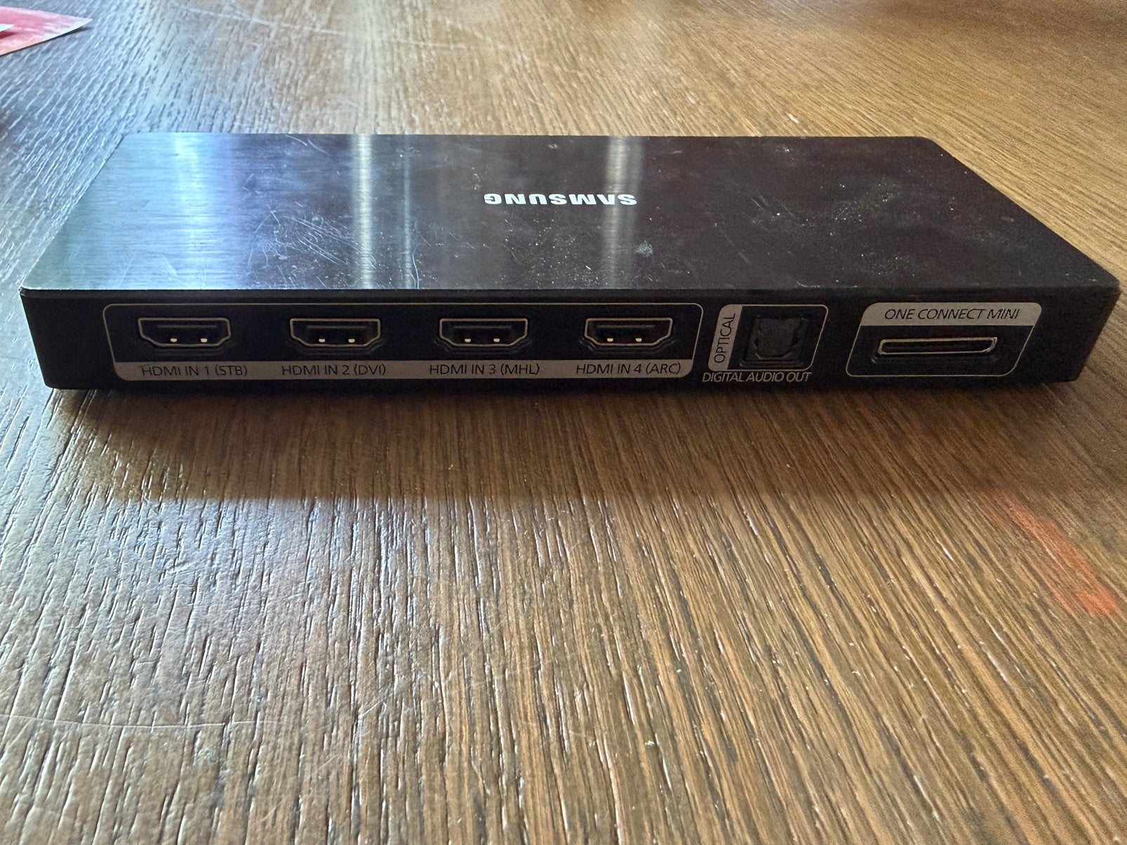 Samsung one connect mini box met orginele kabel, Ophalen of Verzenden, Zo goed als nieuw, Minder dan 2 meter, Optische kabel