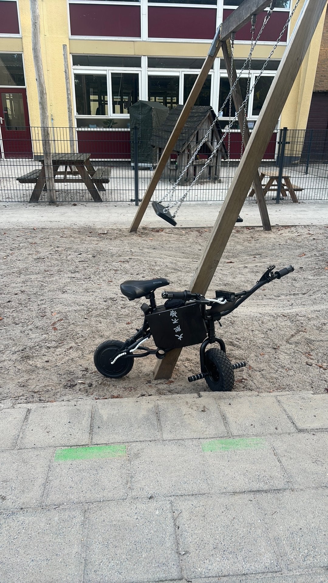 Mini surron, Fietsen en Brommers, Ophalen, Zo goed als nieuw
