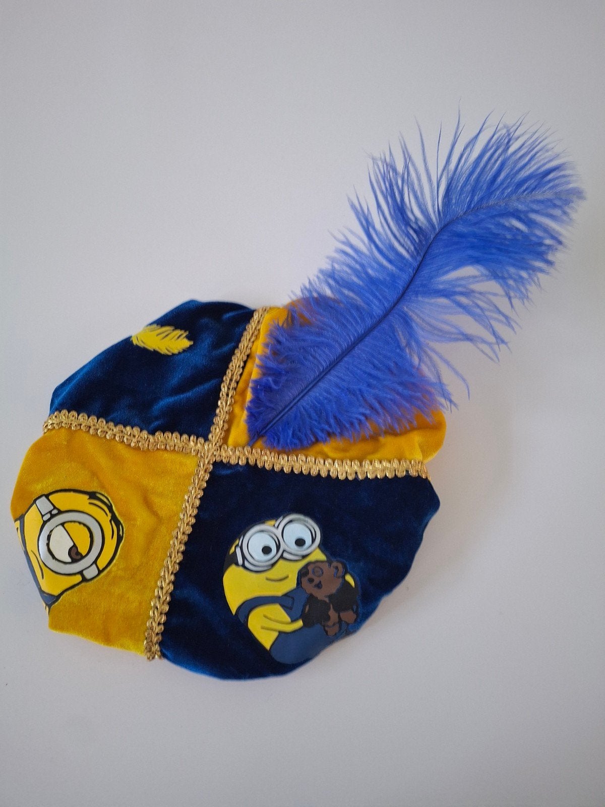 Minions pietenmuts, Ophalen of Verzenden, Nieuw