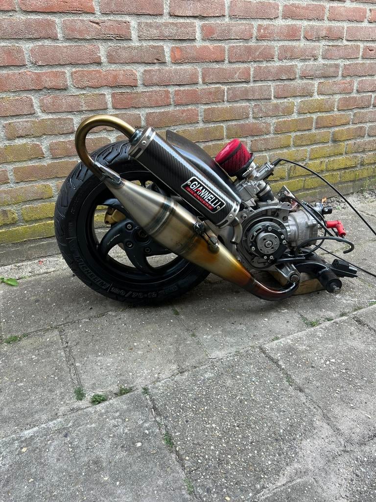 Runner 70cc sprint blok, Fietsen en Brommers, Brommers | Tuning en Styling, Zo goed als nieuw, Ophalen