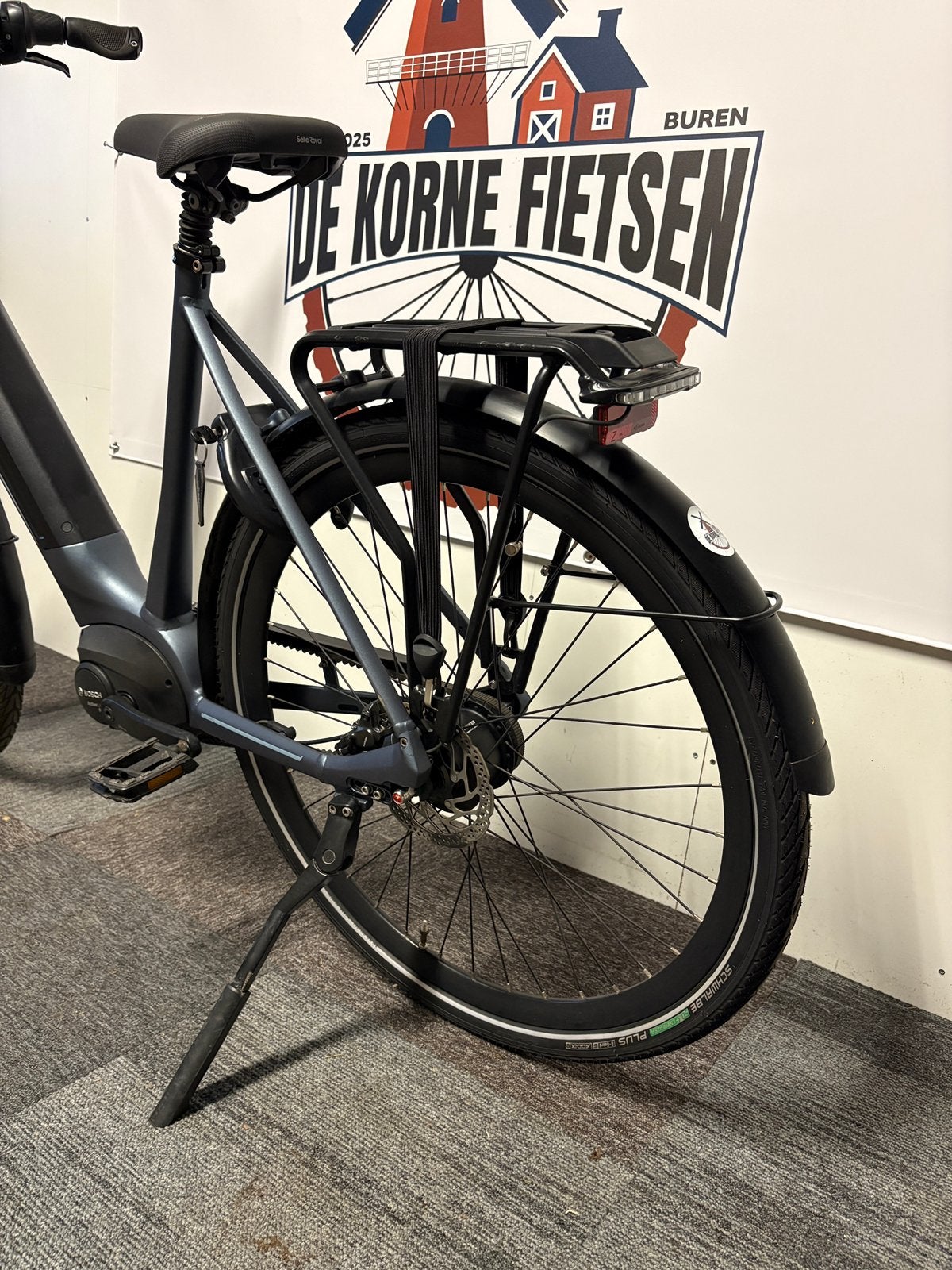 Gazelle Ultimate C8 beltdrive met Bosch middenmotor., 55 tot 59 cm, Ophalen, Zo goed als nieuw, Gazelle