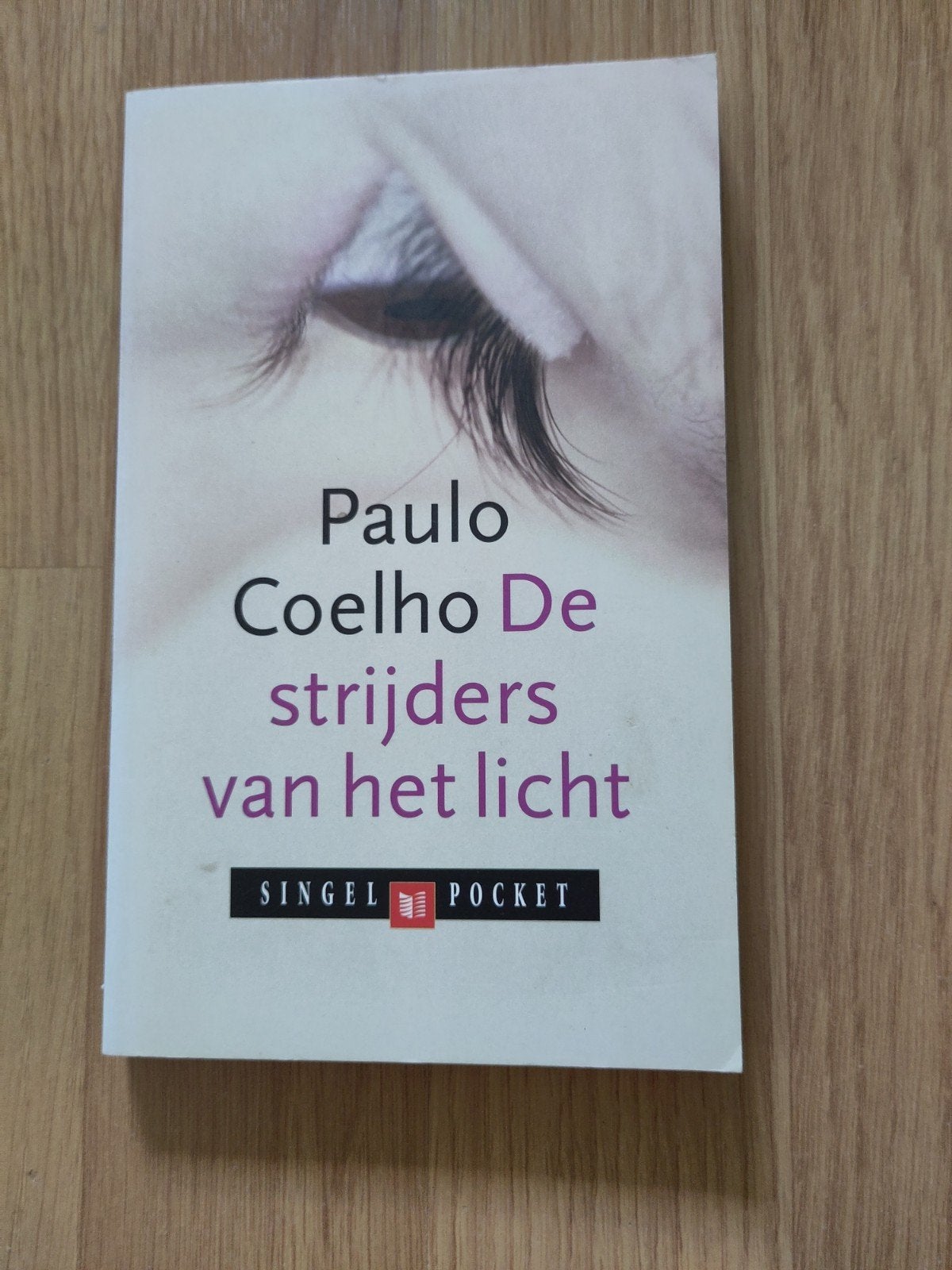 Paulo Coelho - De strijders van het licht, Boeken, Ophalen, Zo goed als nieuw, Paulo Coelho