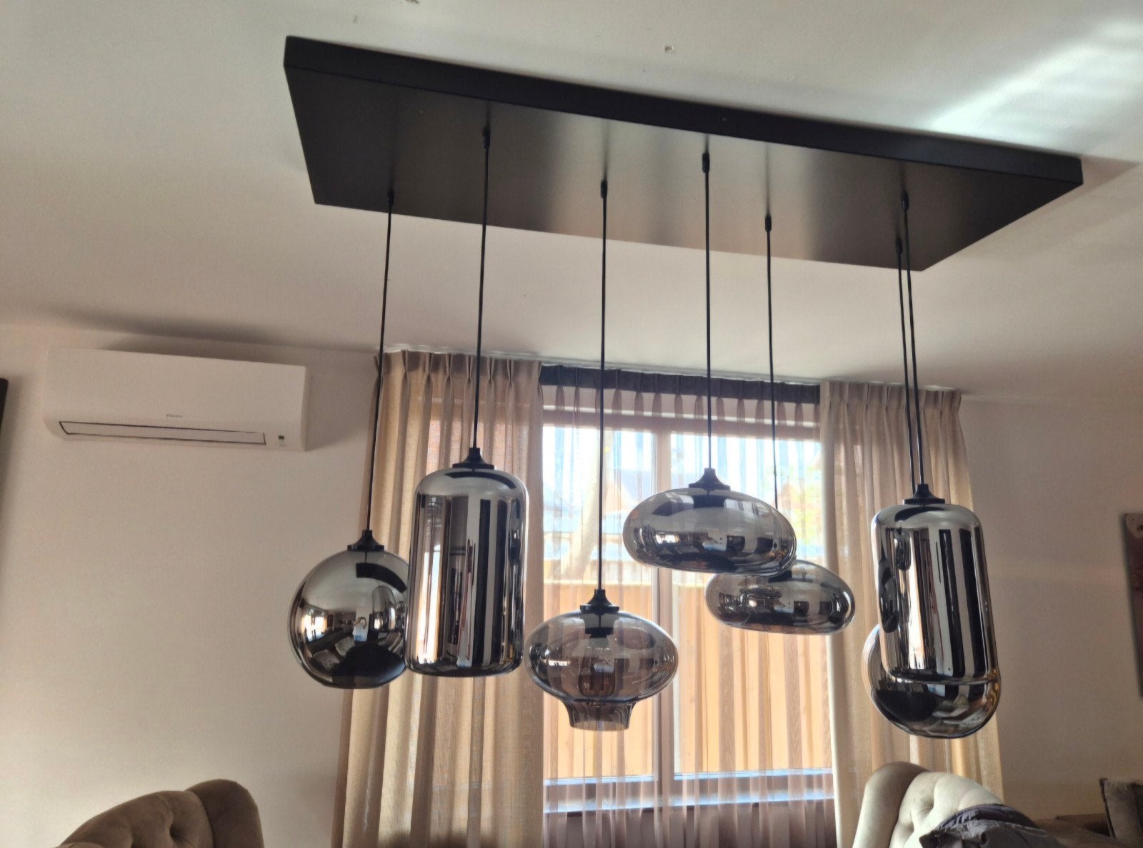 Moderne hanglamp By Eve met 7 glazen kappen, Modern, Industrieel, Zo goed als nieuw, Glas, E27 (groot)