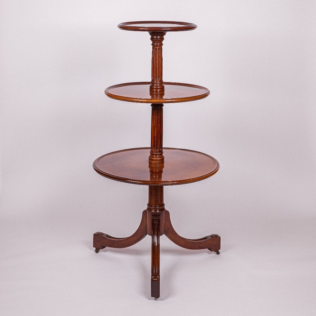 Houten etagère, ”dumb waiter” 18e-eeuws hollands, Ophalen