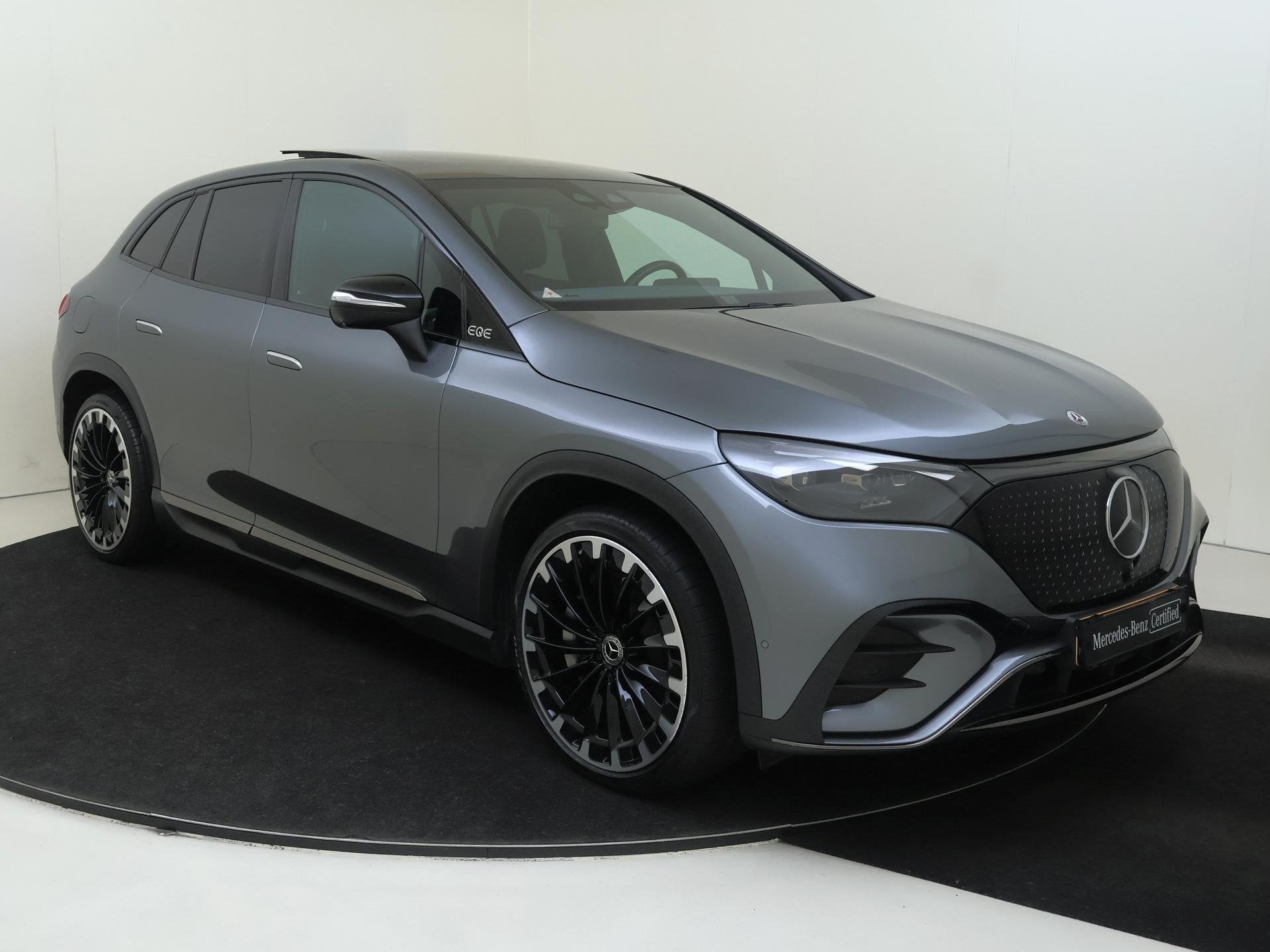 Mercedes-Benz EQE SUV 350 4Matic Sport Edition 91 kWh / Pano, Automaat, Zwart, Verwarmde buitenspiegels, Origineel Nederlands