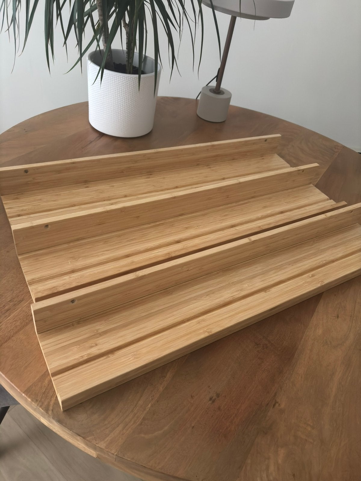 Maleras wandplank 75cm Ikea schilderijplank, Overige materialen, 30 cm of meer, 50 tot 150 cm, Ophalen of Verzenden
