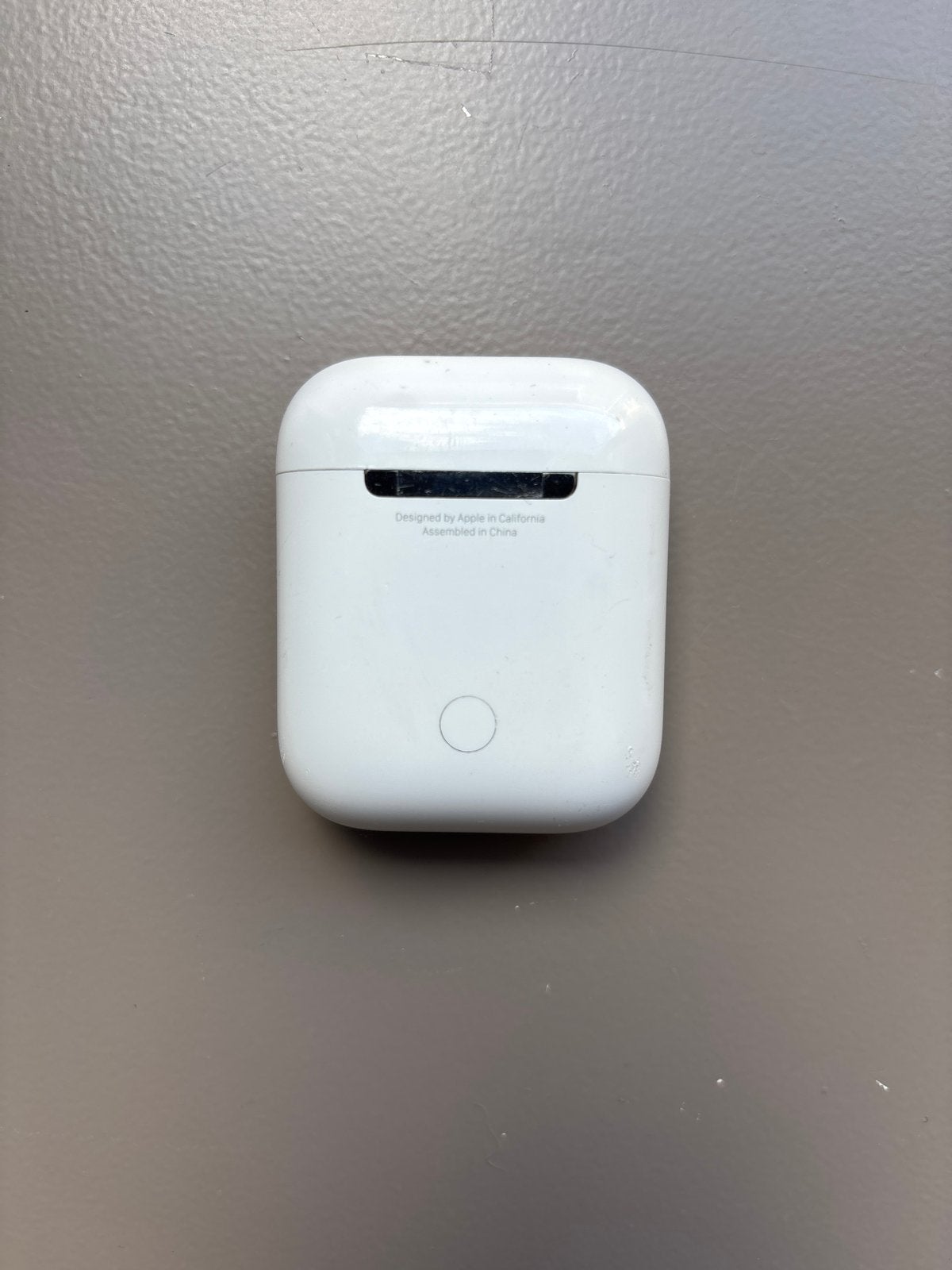 Apple AirPods Oplaadcase (2e generatie), Ophalen of Verzenden, Gebruikt, Overige merken, Draadloos