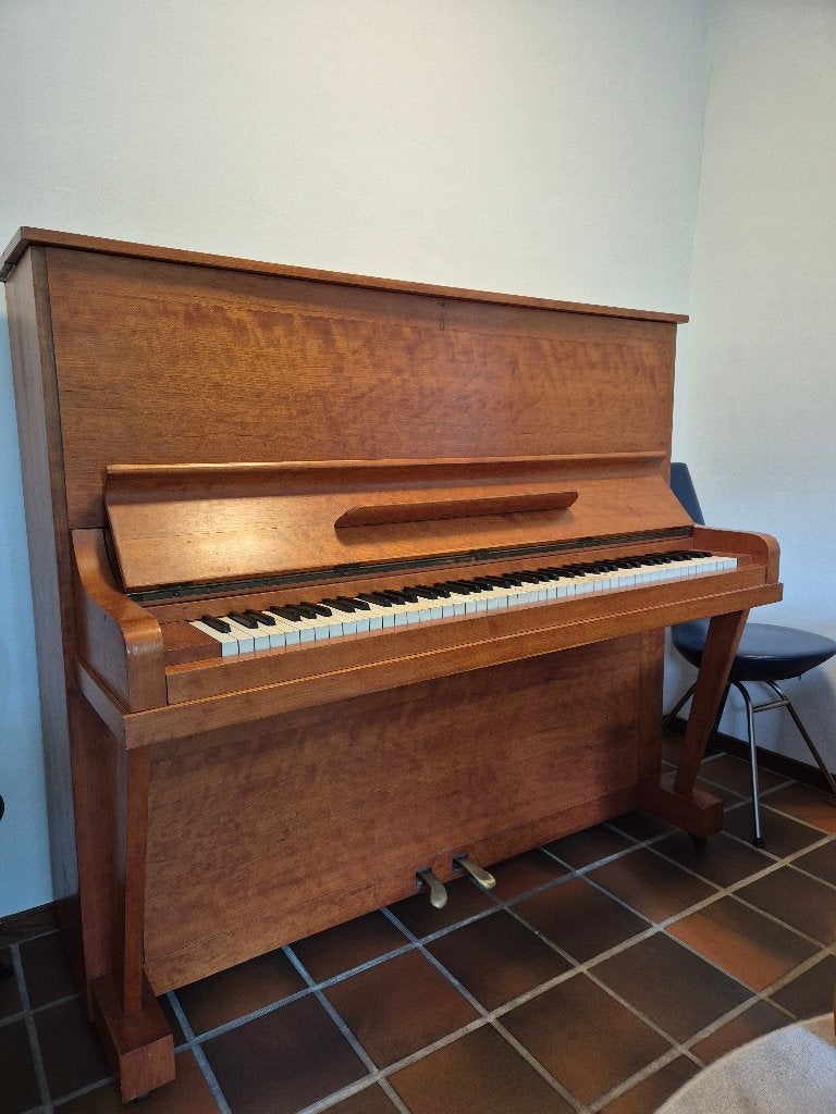 Piano gratis af te halen Weissbrod Eisenberg, Ophalen, Gebruikt, Bruin, Piano