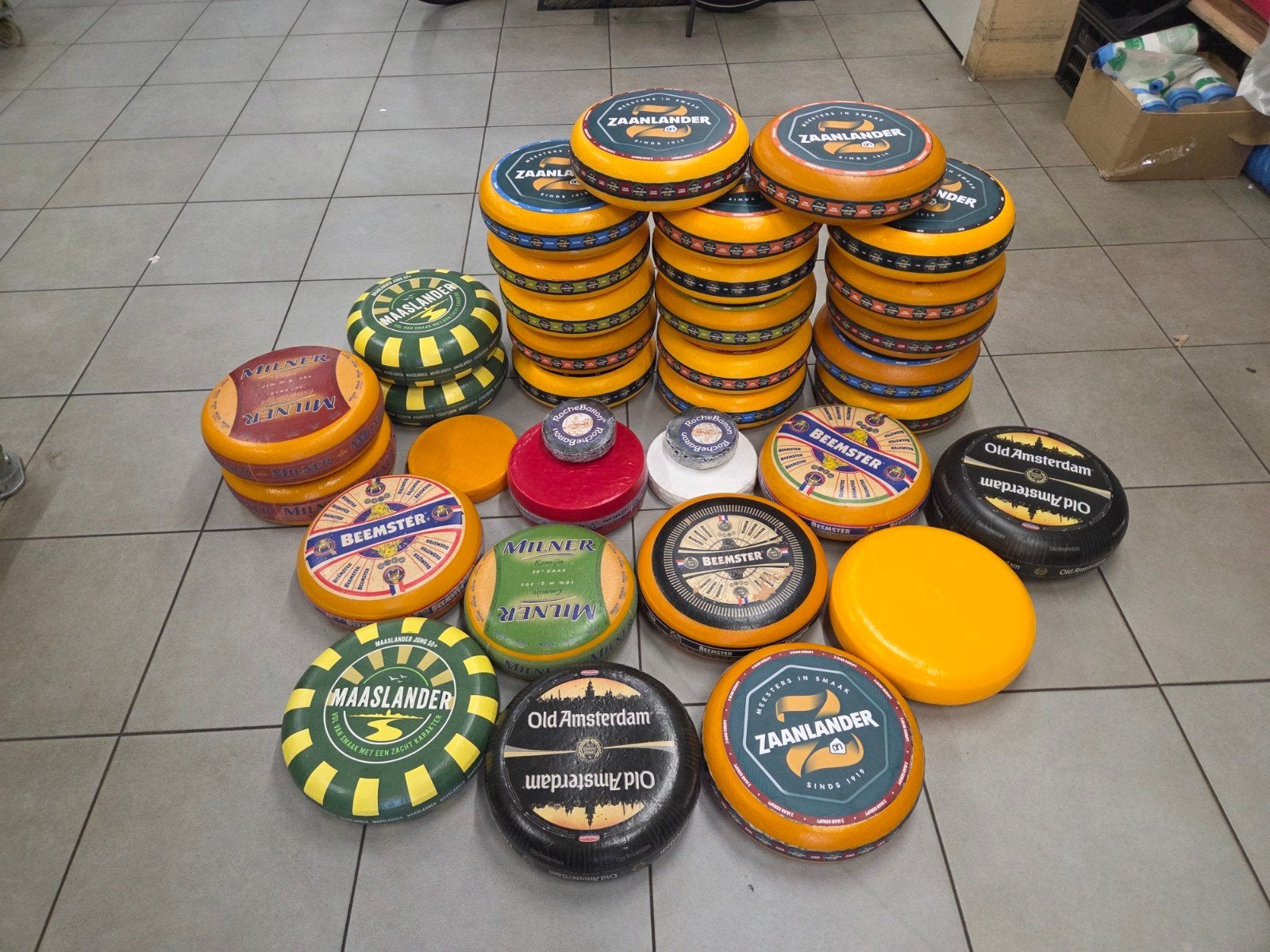 Grote hoeveelheid kaas dummy's te koop!, Kunststof, Gebruikt, Overige merken, Overige typen