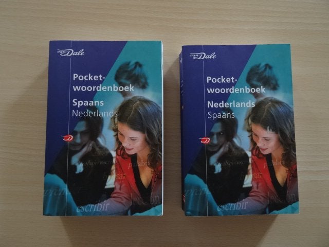 Spaans , set woordenboeken , Van dale, Ophalen of Verzenden, Zo goed als nieuw, Van Dale, Spaans