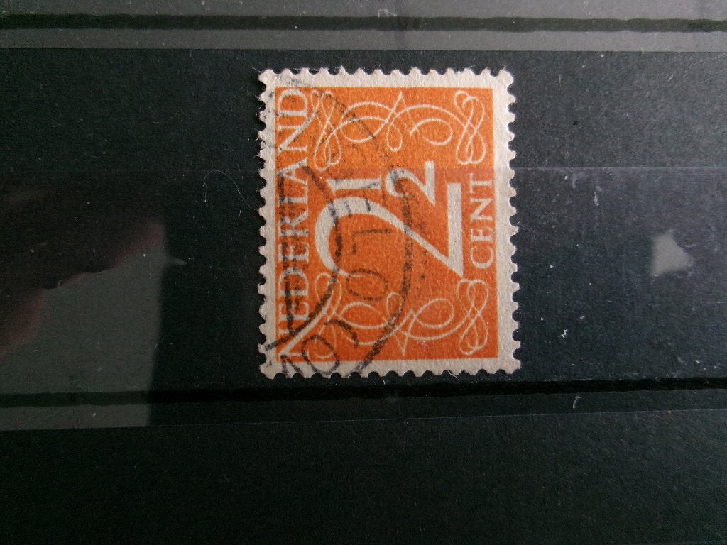 1947 - cijfer 2,5 cent (410h), Postzegels en Munten, Postzegels | Nederland, Ophalen of Verzenden, Gestempeld
