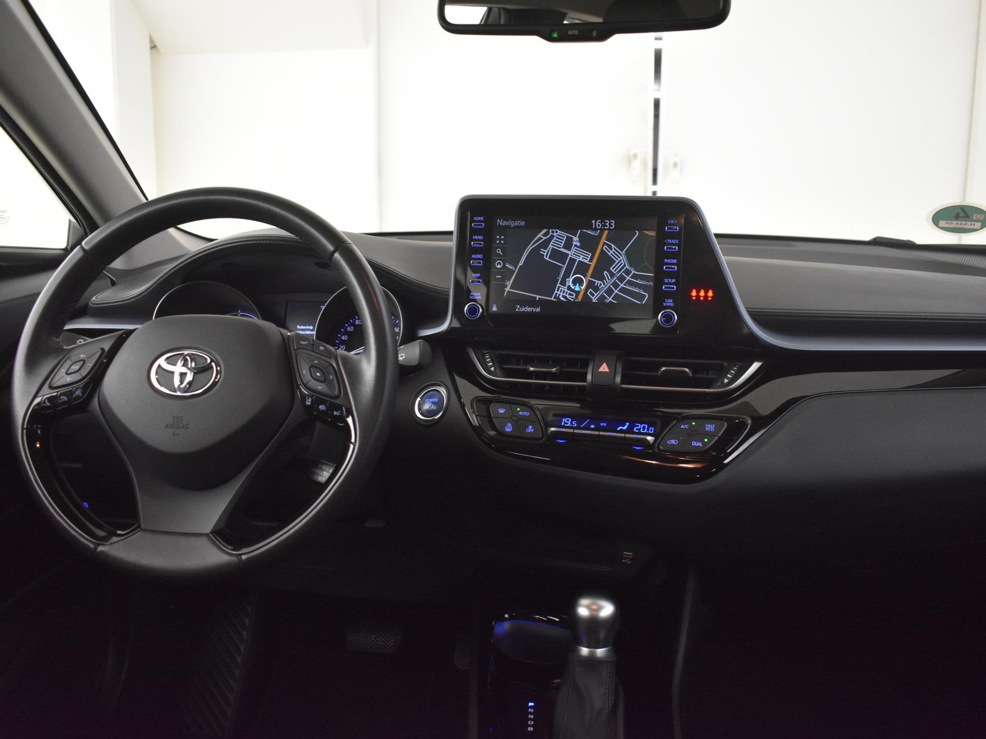 Toyota C-HR 1.8 Hybrid Dynamic | Trekhaak | Navigatie | Carp, Auto's, 12 maanden, Stof, Euro 6, 4 cilinders