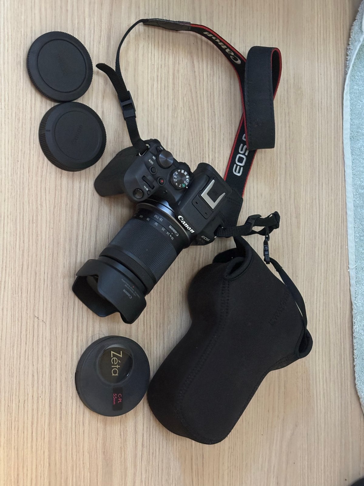 Canon EOS R10 met 18-150mm lens, Kenko filter en hoes, Ophalen, Lensdop, Canon, Zo goed als nieuw