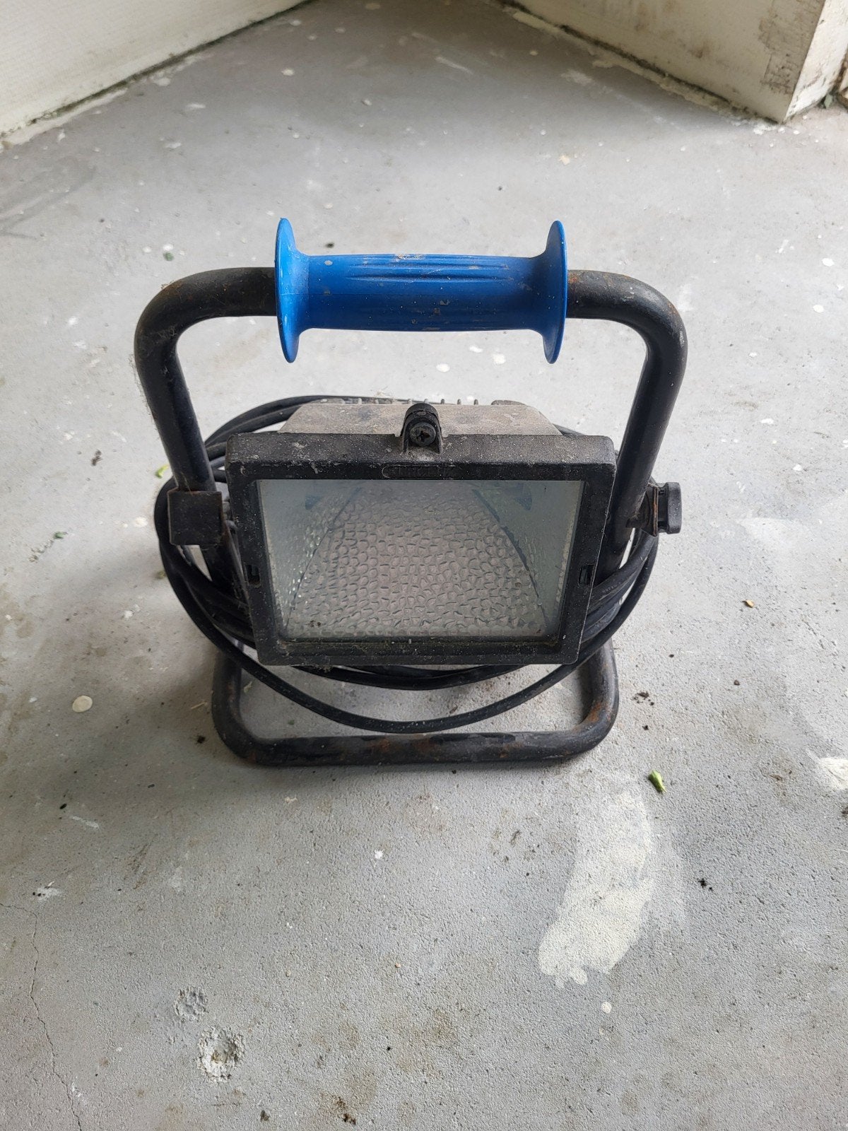 Halogeen bouwlamp 300W met statief, Doe-het-zelf en Verbouw, Bouwverlichting, Gebruikt, Met statief, Ophalen of Verzenden, Lamp met armatuur