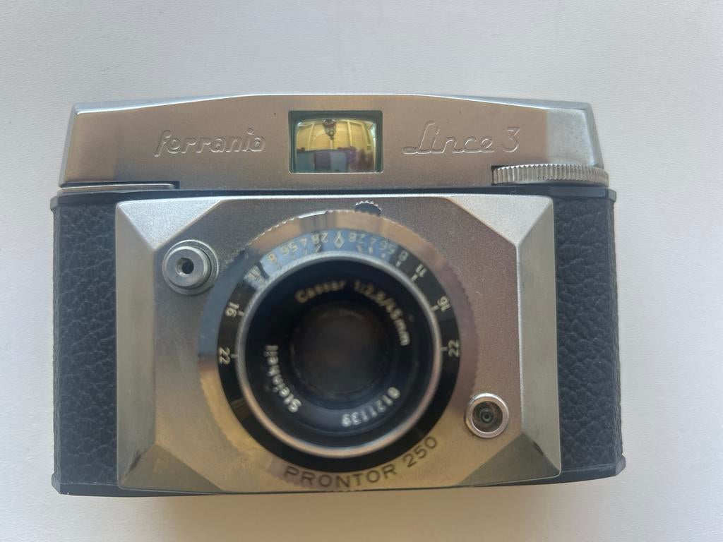 Ferrania Lince 3 Vintage Camera - Compact en Stijlvol, Ophalen of Verzenden, Gebruikt, Compact, Overige Merken