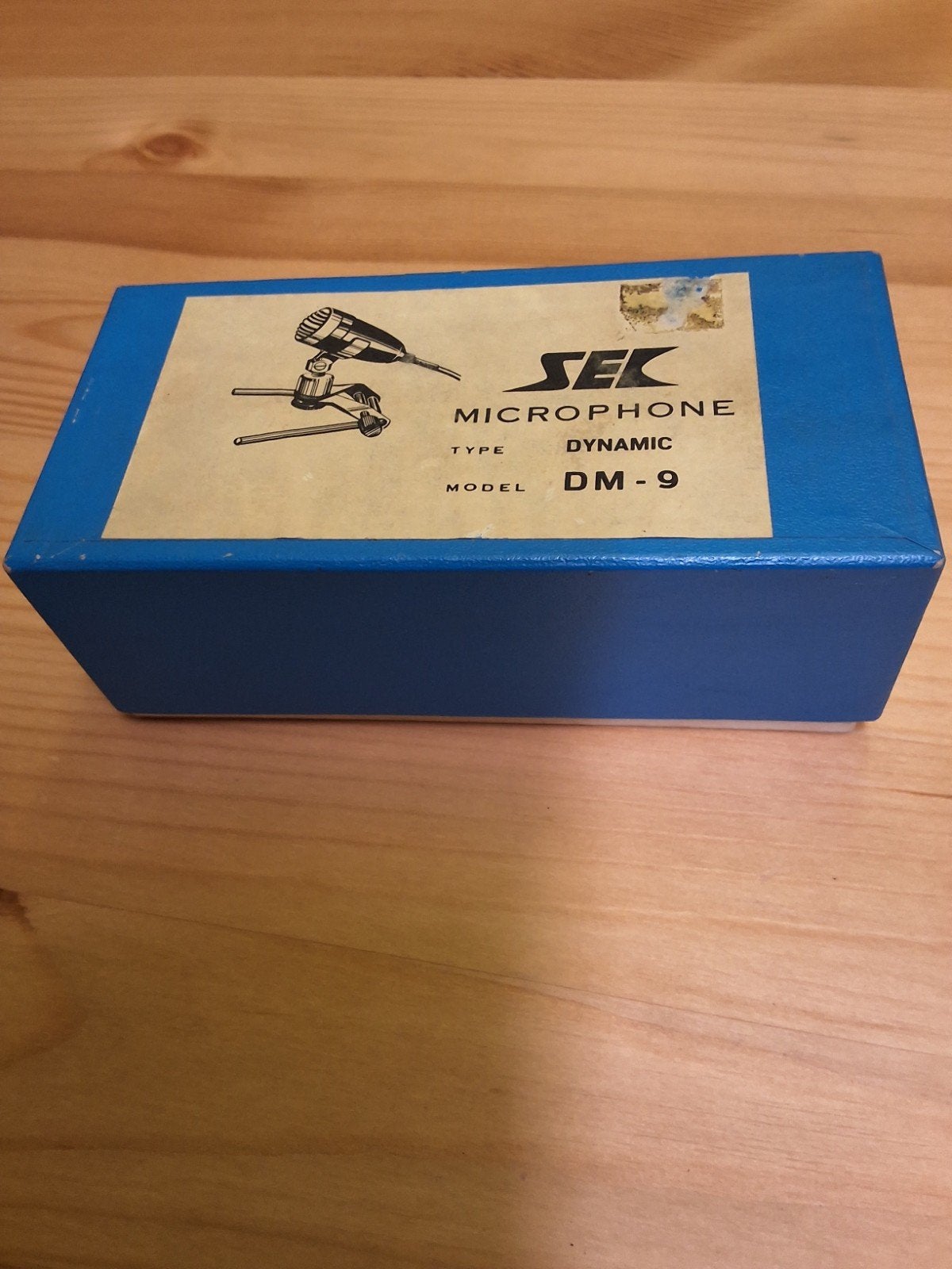 SEK Microfoon Dynamic DM-9 in doos, Ophalen of Verzenden, Gebruikt, Overige typen