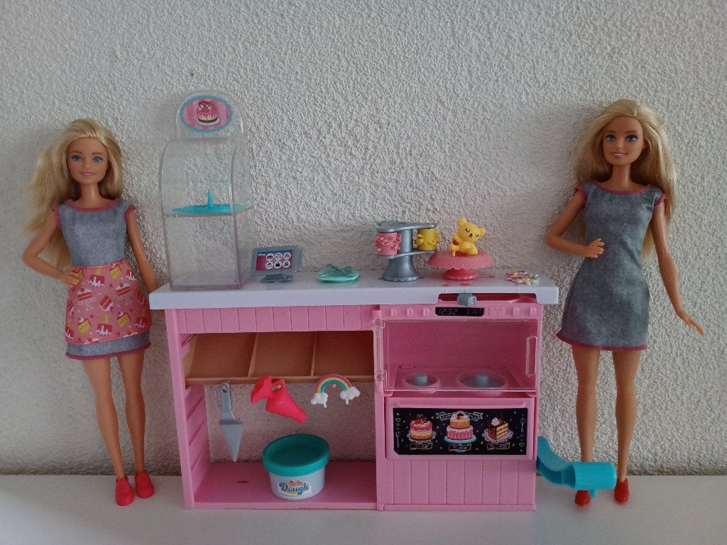 Barbie Cake Decorating Playset GFP59, Ophalen of Verzenden, Gebruikt, Barbie