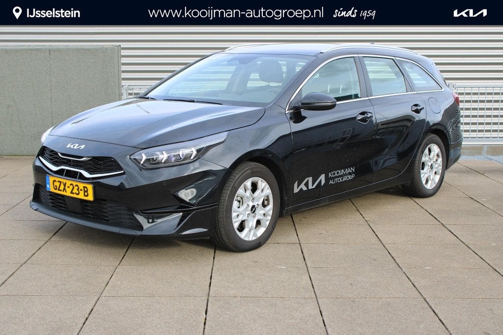 Kia Ceed Sportswagon 1.0 T-GDi DynamicLine Navigatie / Camer, Voorwielaandrijving, Gebruikt, Euro 6, Zwart