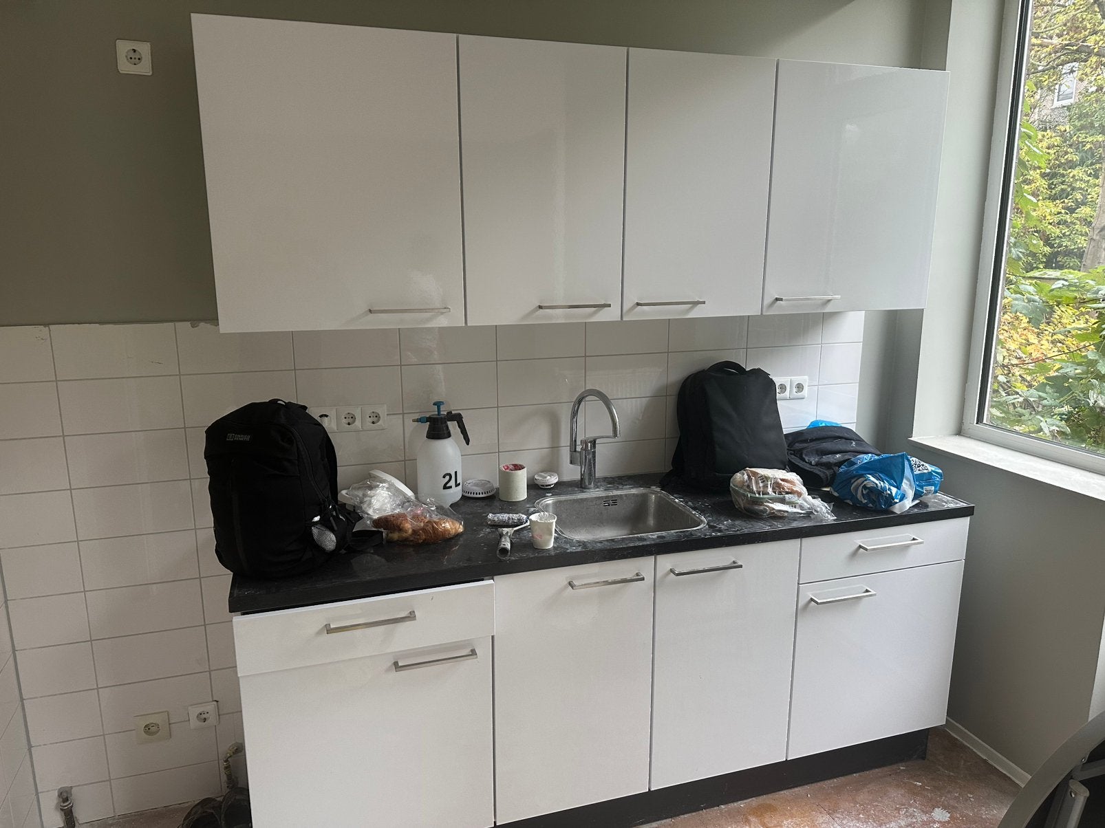 Nieuwe keukenblok inc spoelbak en kraan, Huis en Inrichting, Ophalen, Wit, Nieuw, Enkelwandige keuken