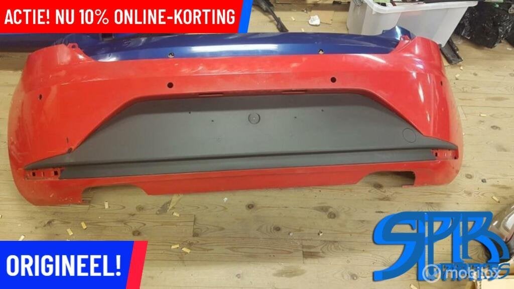 Leon 5F FR Achterbumper Cupra Look Uitlaat LI + RE 4x PDC, Gebruikt, Ophalen of Verzenden, Achter, Bumper