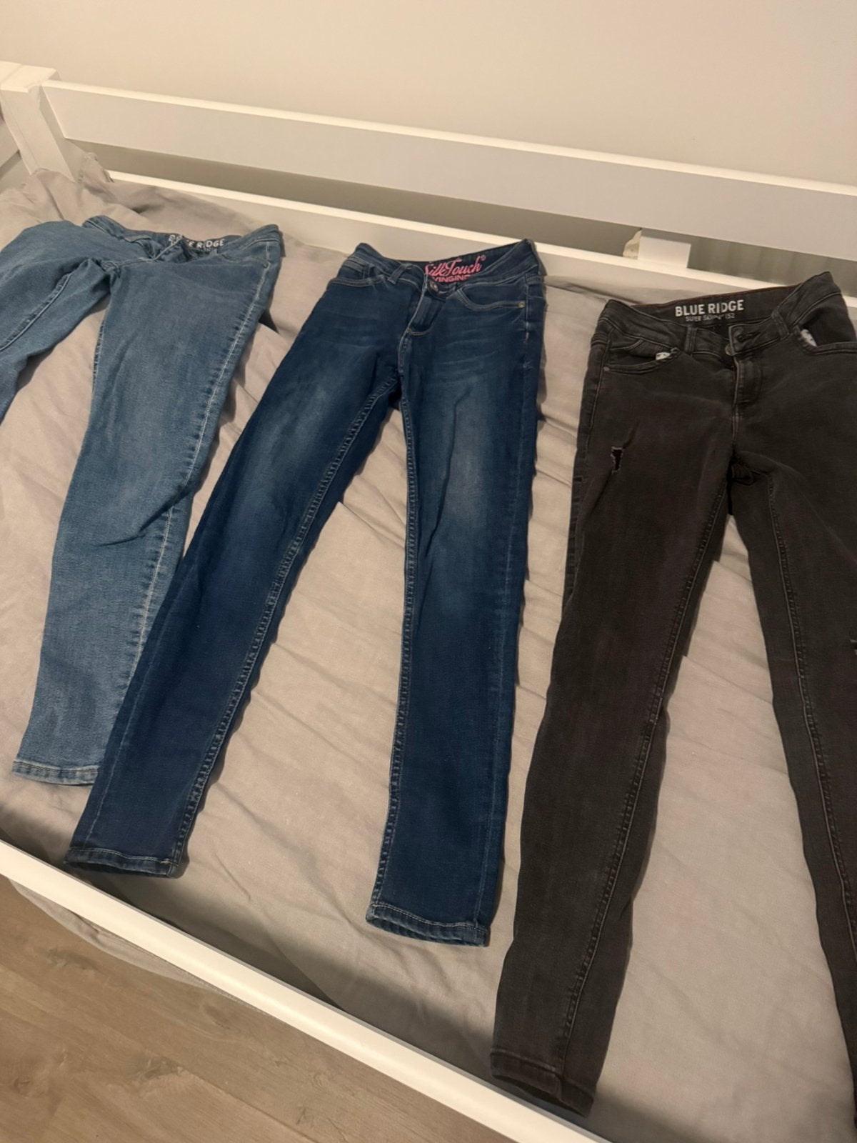 3 x spijkerbroek, Ophalen, Zo goed als nieuw