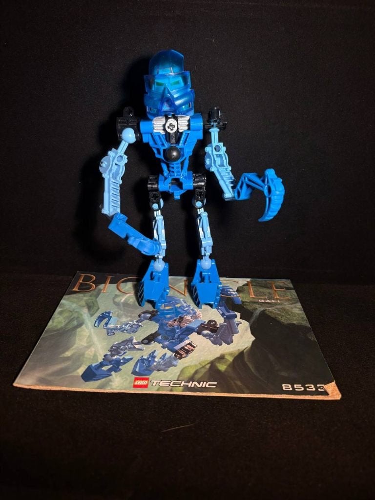 Lego Bionicle Gali 8533 met instructie, Kinderen en Baby's, Speelgoed | Duplo en Lego, Bionicle, Lego, Ophalen of Verzenden, Zo goed als nieuw
