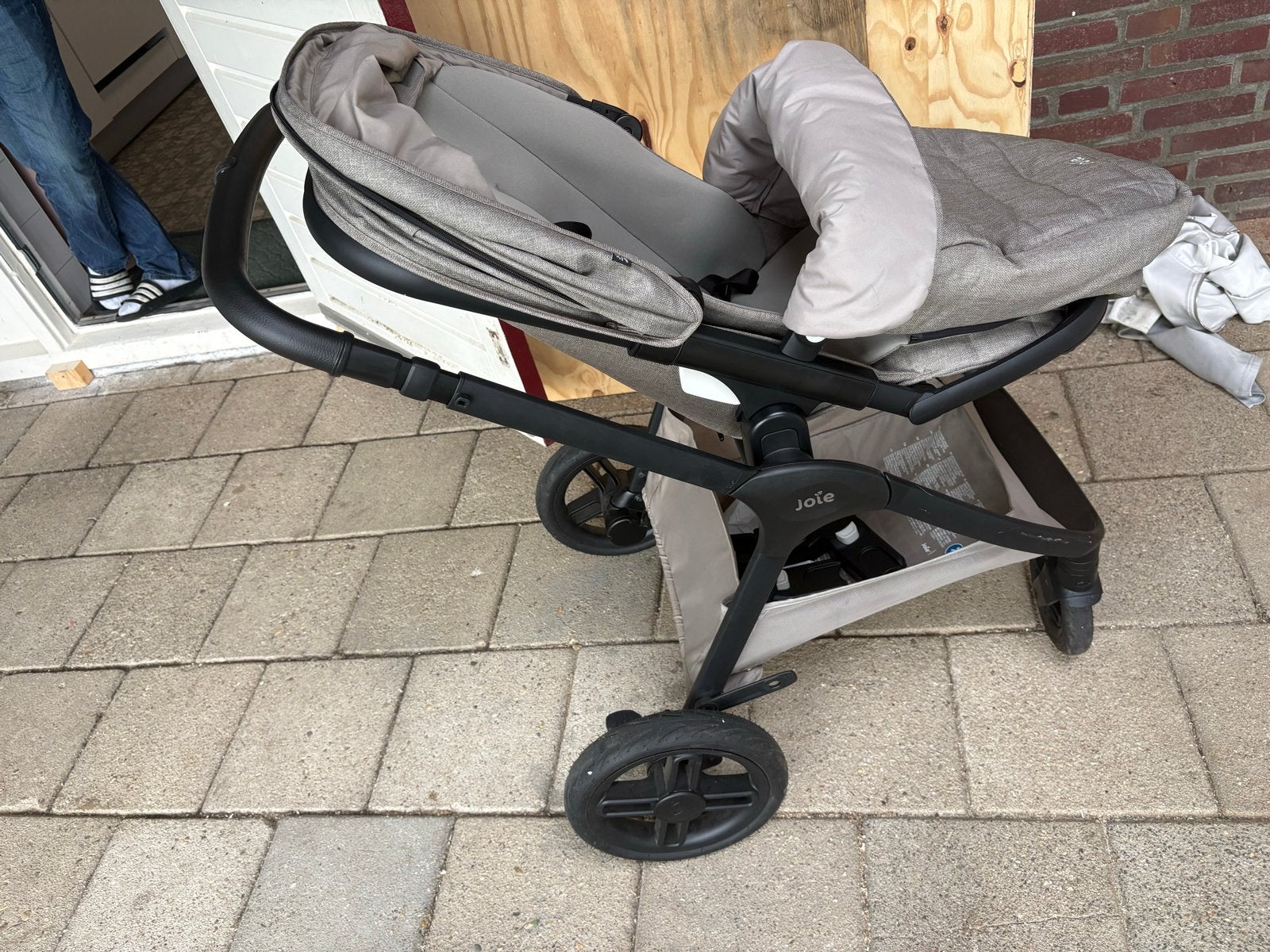 Joie Kinderwagen met Voetenzak en Adapters, Gebruikt, Combiwagen, Met autostoeltje, Ophalen