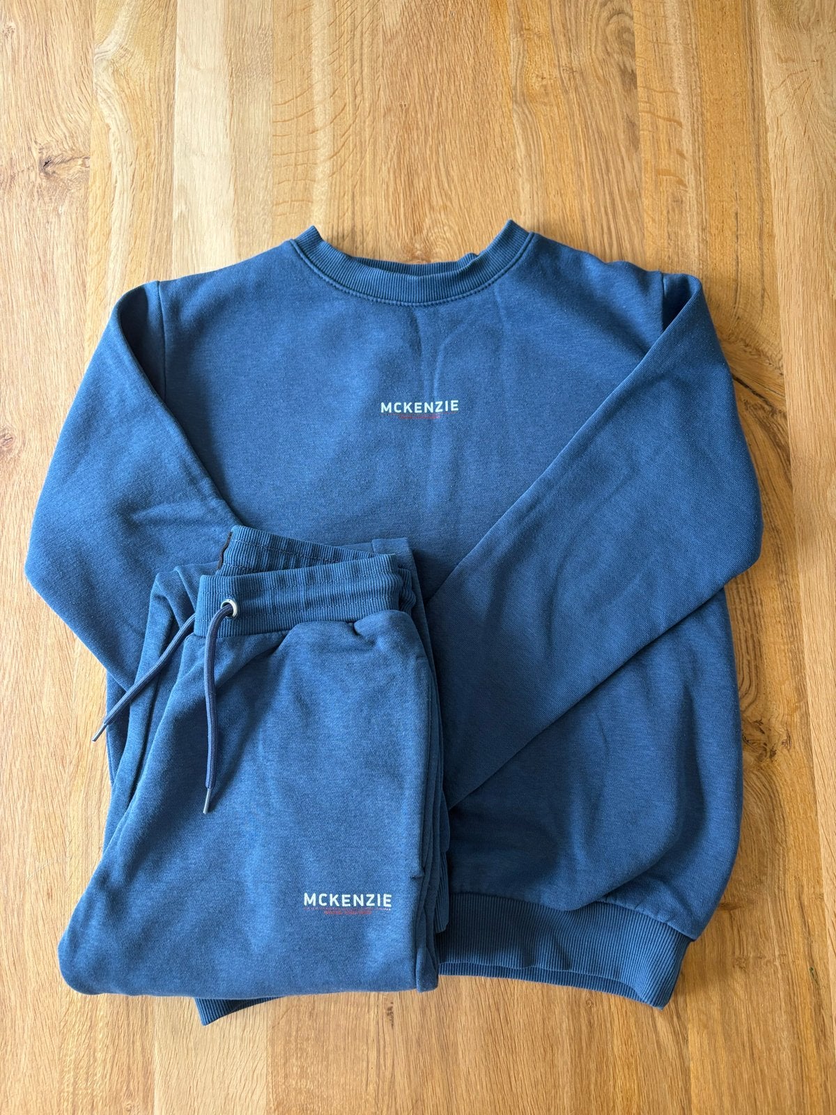 Mckenzie trainingspak 12-13 jaar, Kinderen en Baby's, Ophalen of Verzenden, Gebruikt, Jongen, Setje
