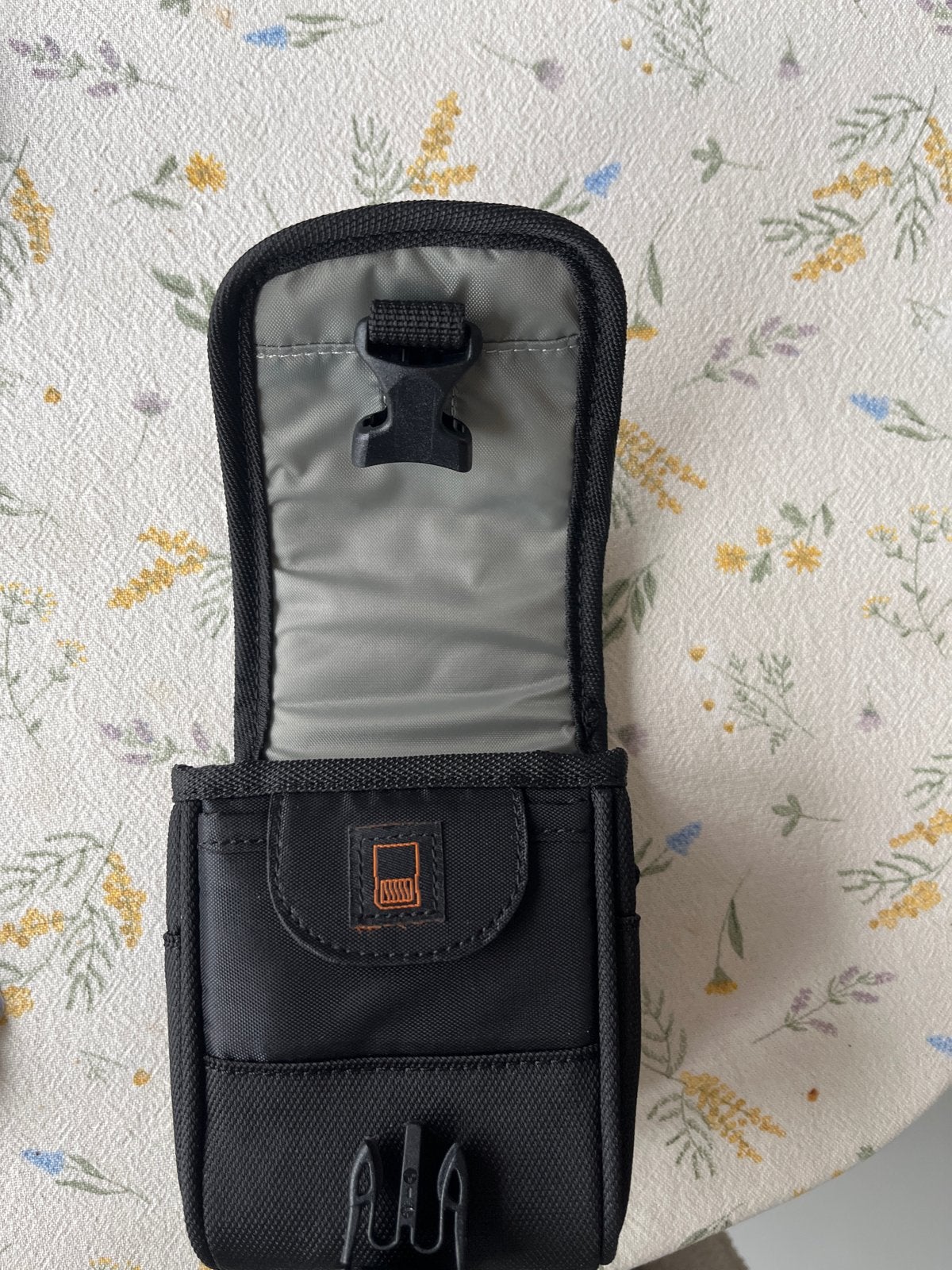 Lowepro Classified 30 Camerapouch - Zo goed als nieuw, Audio, Tv en Foto, Fotografie | Fototassen, Lowepro, Pouch, Gevoerd, Ophalen of Verzenden