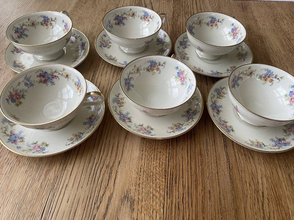 Thomas Ivory Bavaria Theekopjes met Schotels - Bloemenmotief, Ophalen of Verzenden