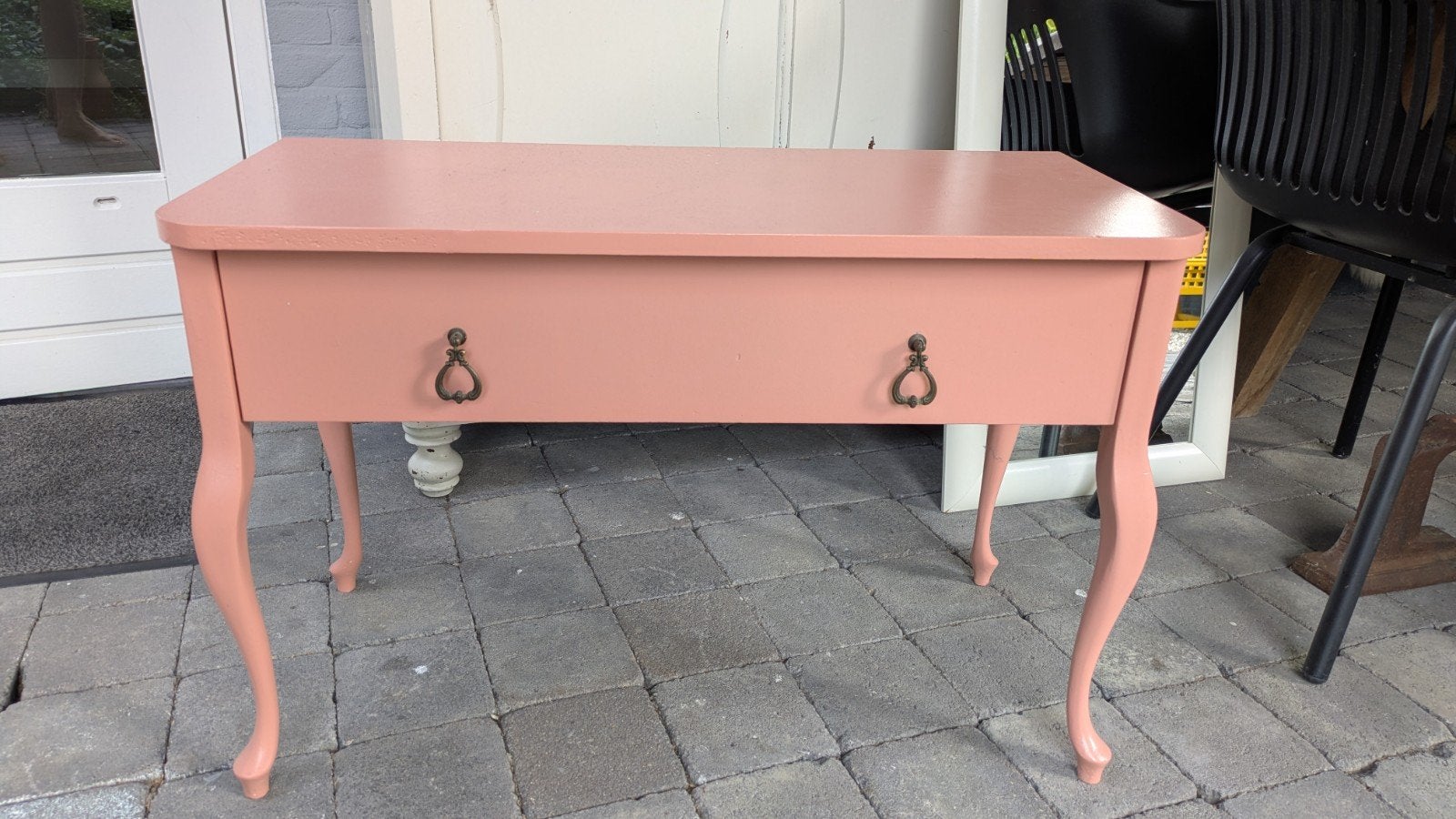 Roze bijzettafel met lade - Vintage Queen Ann stijl, Ophalen
