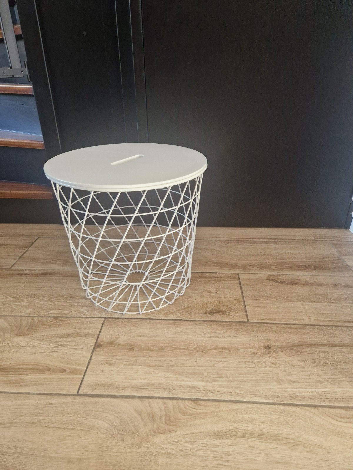 Ikea Kvistbro bijzettafel/opbergmand wit, Ophalen, Zo goed als nieuw, Wit, Metaal