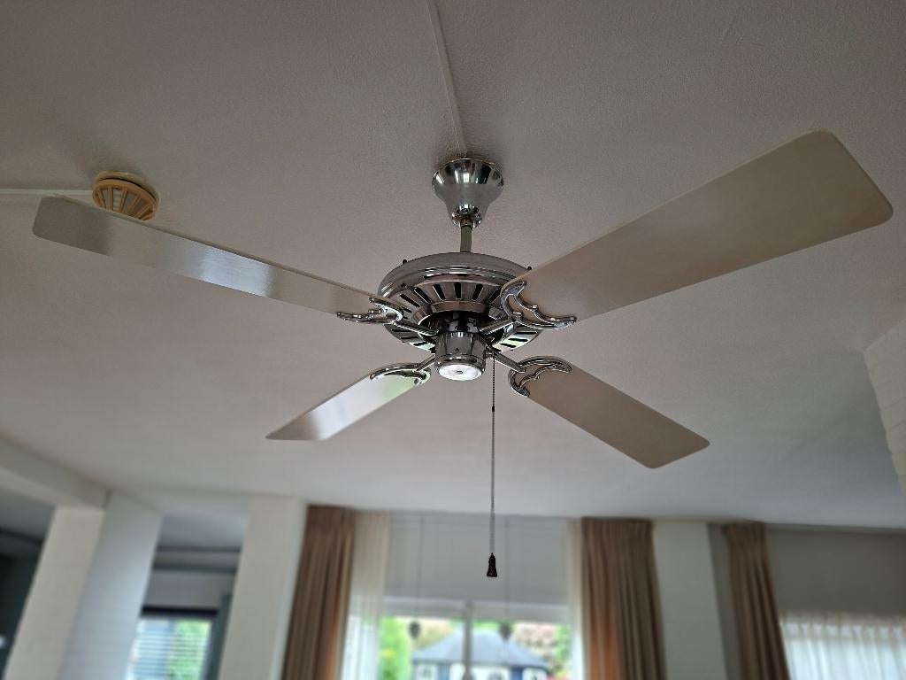 plafondventilator, Witgoed en Apparatuur, Ventilatoren, Ophalen, Zo goed als nieuw, Plafondventilator