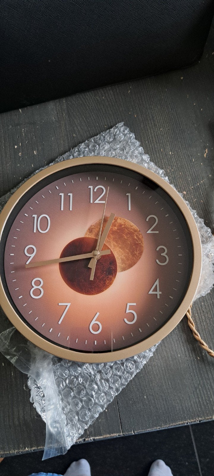 Nieuwe Wandklok, Analoog, Werkt op batterijen, Nieuw, Ophalen of Verzenden