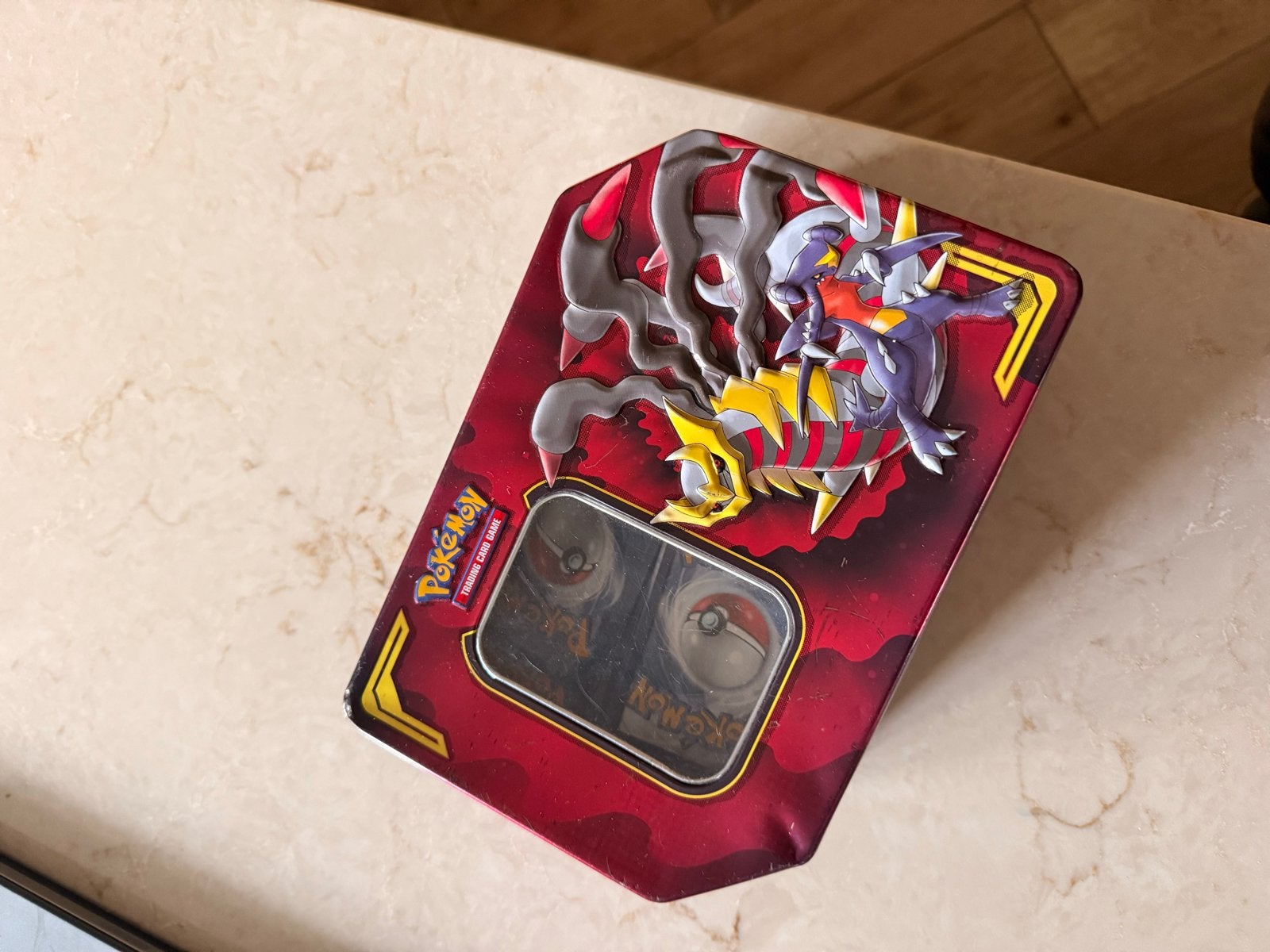 Pokémon kaarten in Giratina VSTAR tin (ca. 280 stuks), Ophalen of Verzenden, Gebruikt, Meerdere kaarten