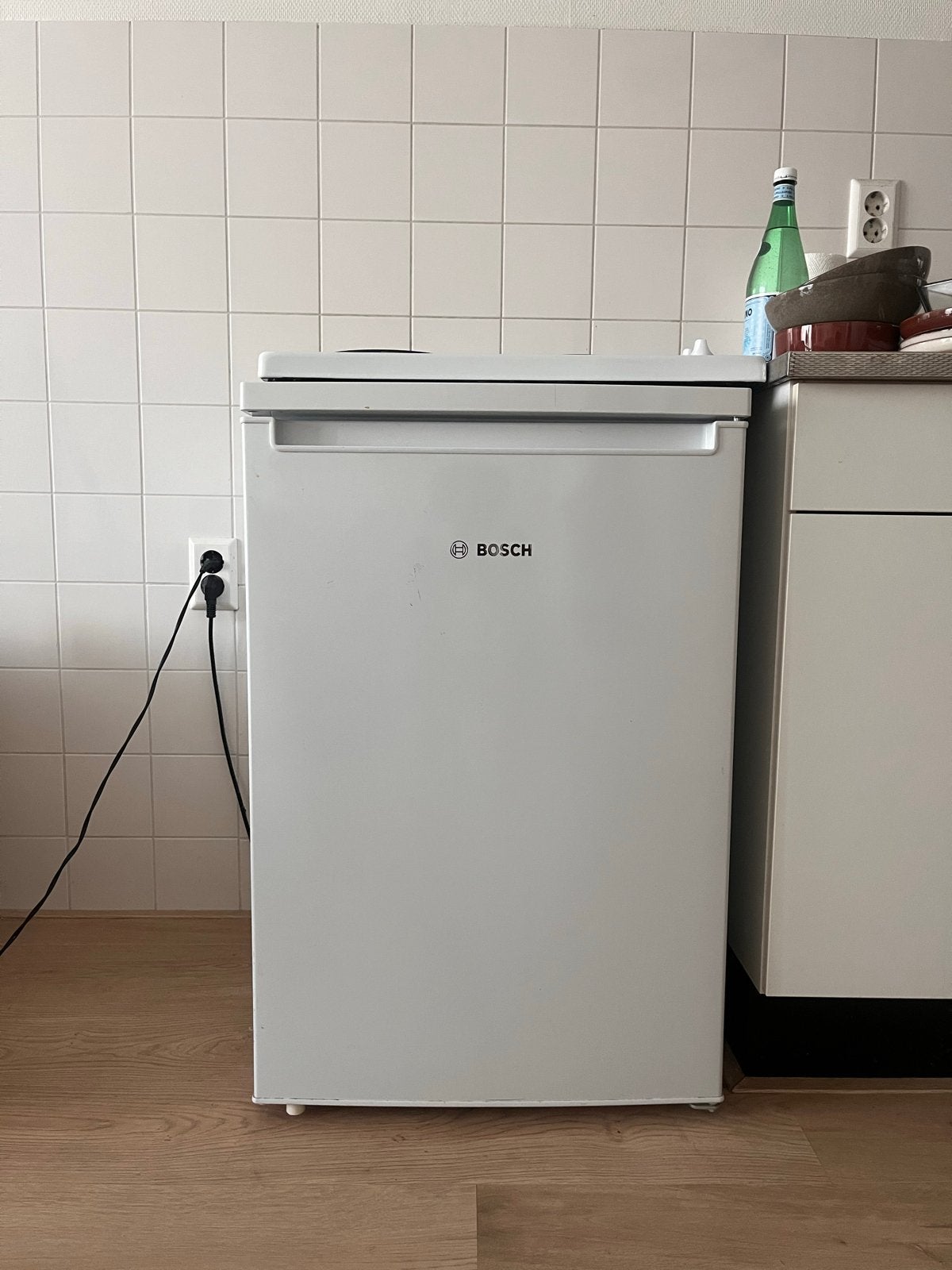 Bosch Koelkast - Gebruikt met lichte beschadiging, Gebruikt, 100 tot 150 liter, 45 tot 60 cm, Met vriesvak