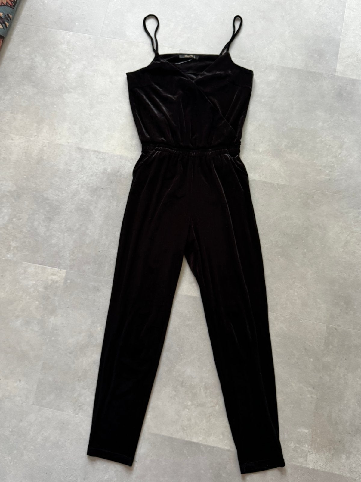 Jumpsuit by Reserved, Ophalen of Verzenden, Zo goed als nieuw, Maat 36 (S), Zwart