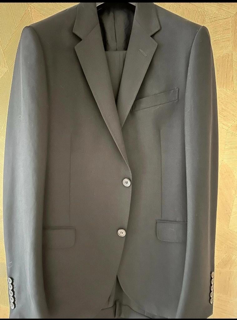 Prachtige diepzwarte Gucci pak kostuum maat 50, Ophalen of Verzenden, Zo goed als nieuw, Maat 48/50 (M), Blauw