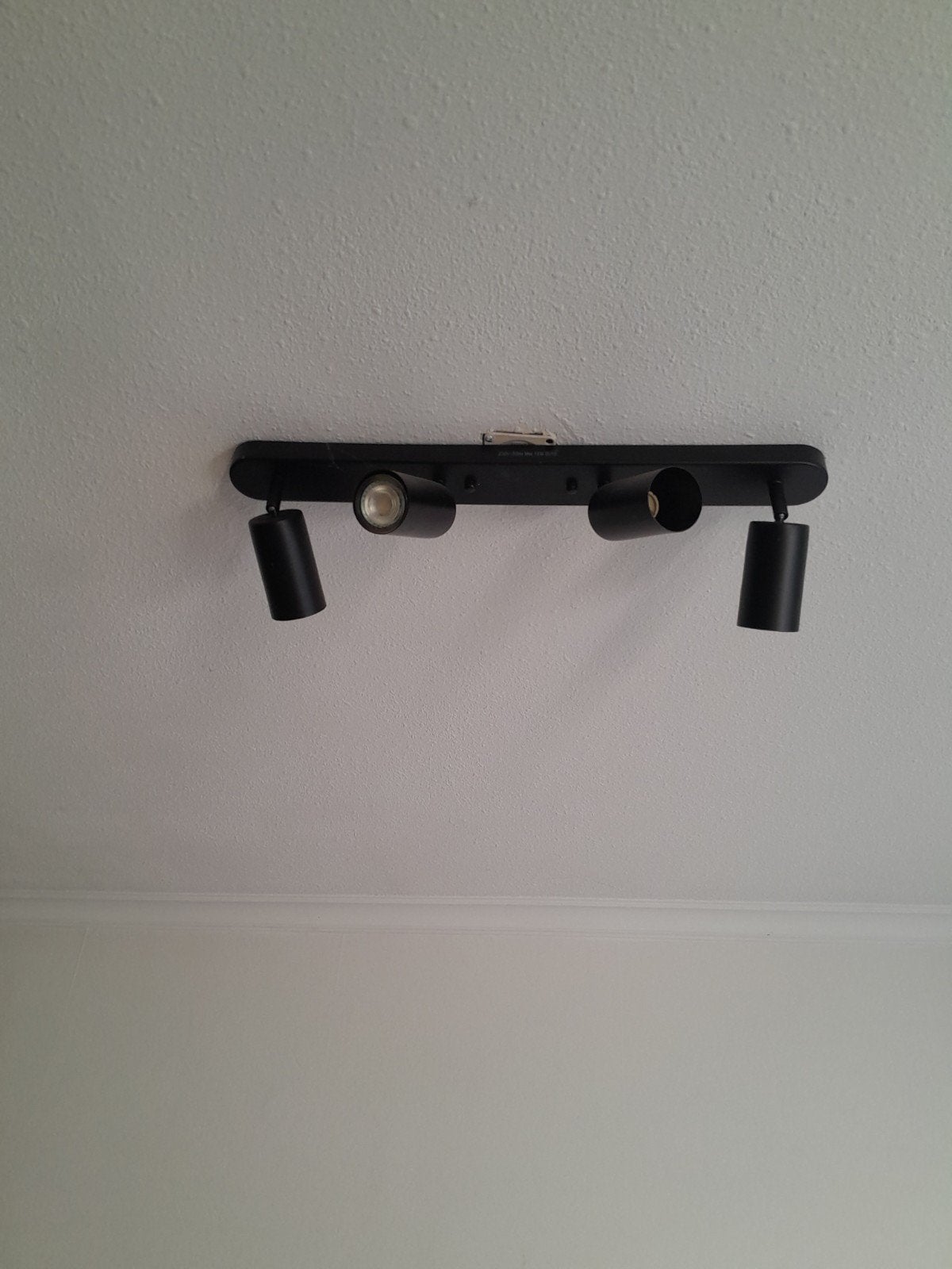 Metalen plafondlamp met 4 verstelbare spots - 50 cm, Gebruikt, Ophalen of Verzenden, Metaal, Geschikt voor plafondmontage