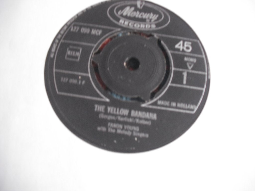 Faron Young - The Yellow Bandana., Cd's en Dvd's, Vinyl Singles, Ophalen of Verzenden, Zo goed als nieuw, Pop