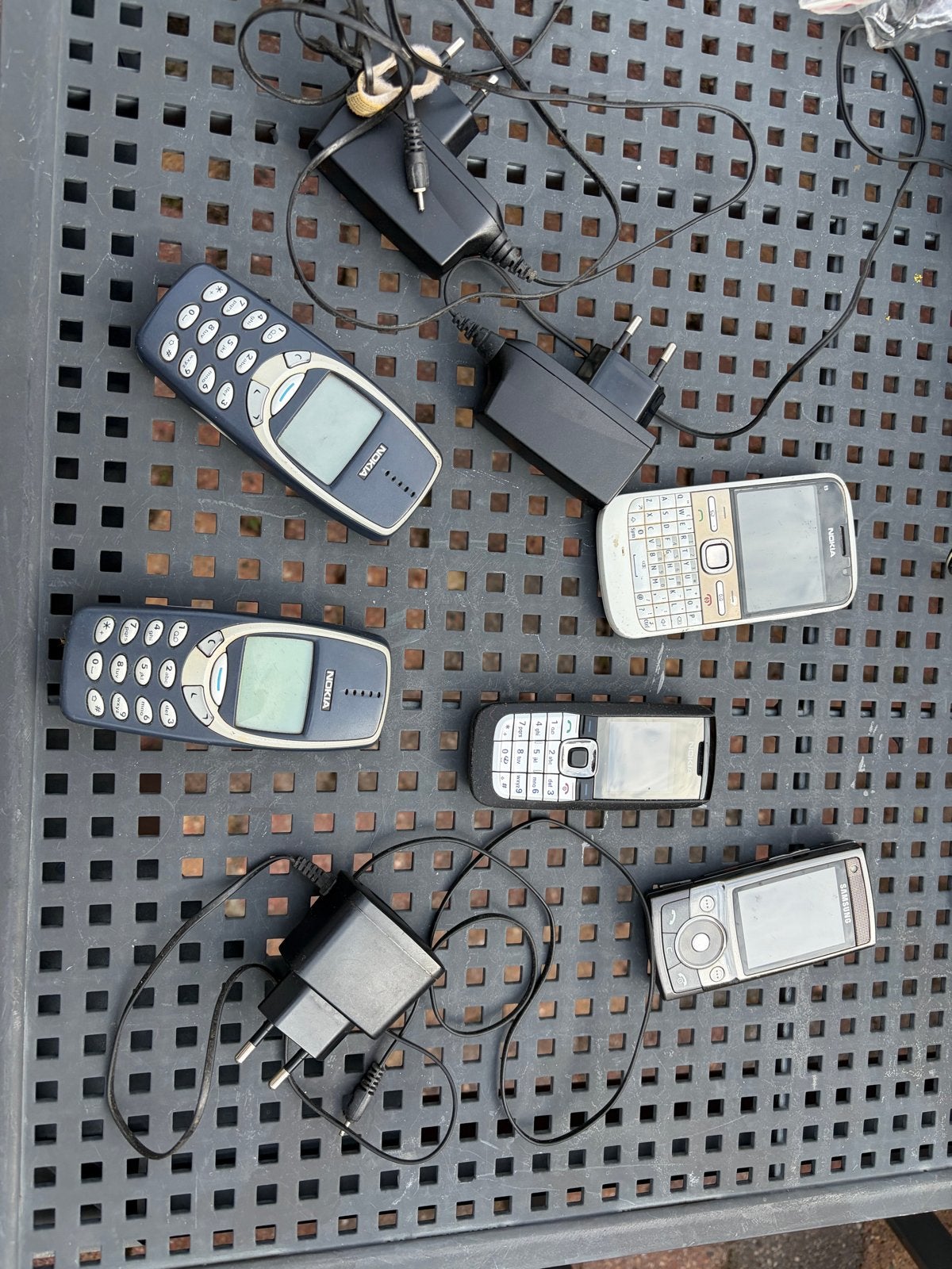 Partij oude mobiele telefoons (Nokia, Samsung), Telecommunicatie, Ophalen, Gebruikt, Minder dan 3 megapixel, Klassiek of Candybar