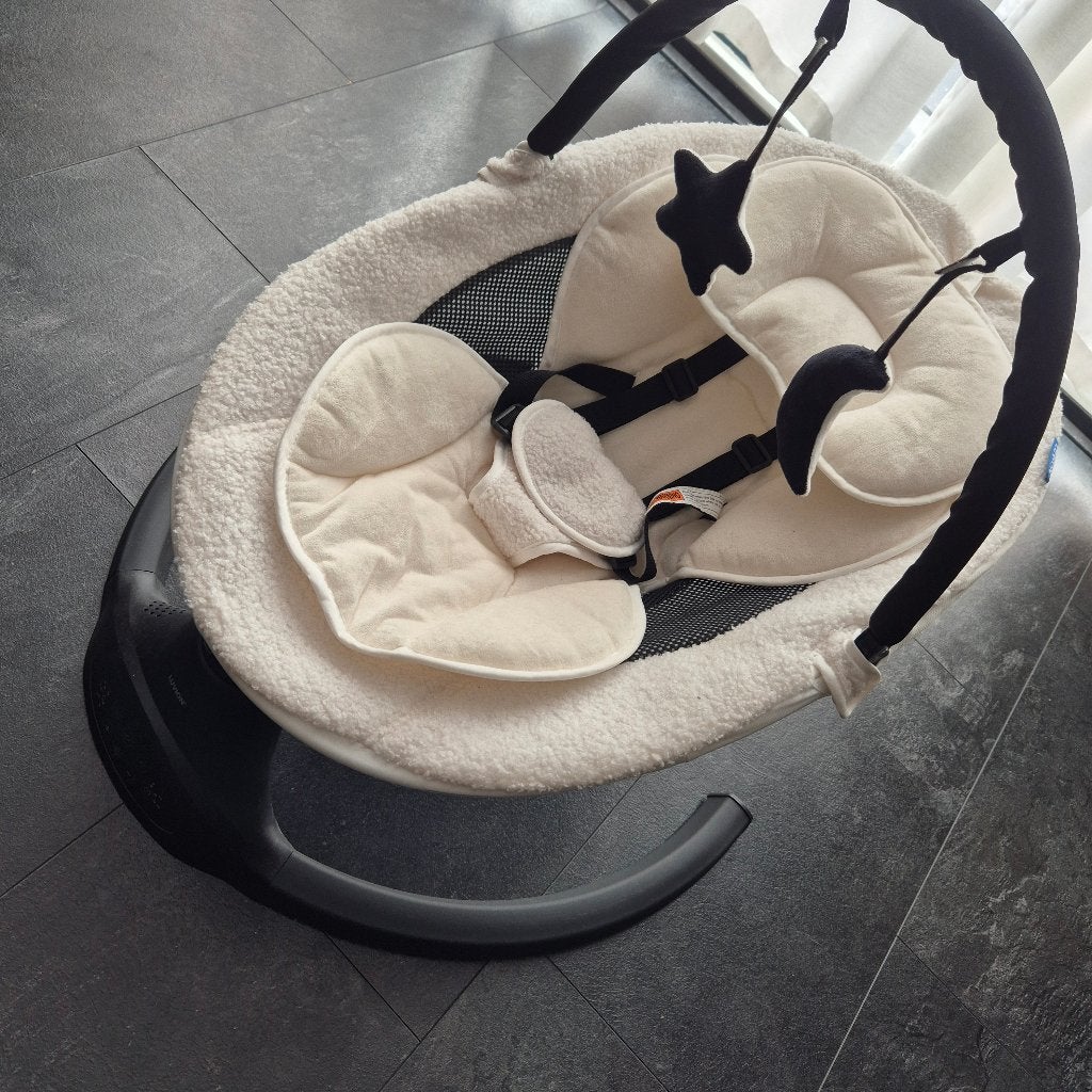 Elektrische babyschommel / wipstoel Luvion, Ophalen, Zo goed als nieuw