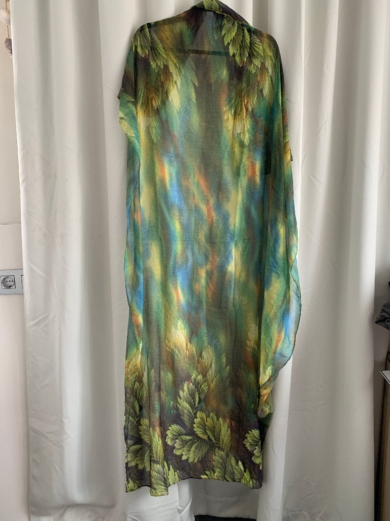 sjaal meerkleurig herfst motief Mei Li € 7,50, Kleding | Dames, Mutsen, Sjaals en Handschoenen, Zo goed als nieuw, Sjaal, Maat 46/48 (XL) of groter