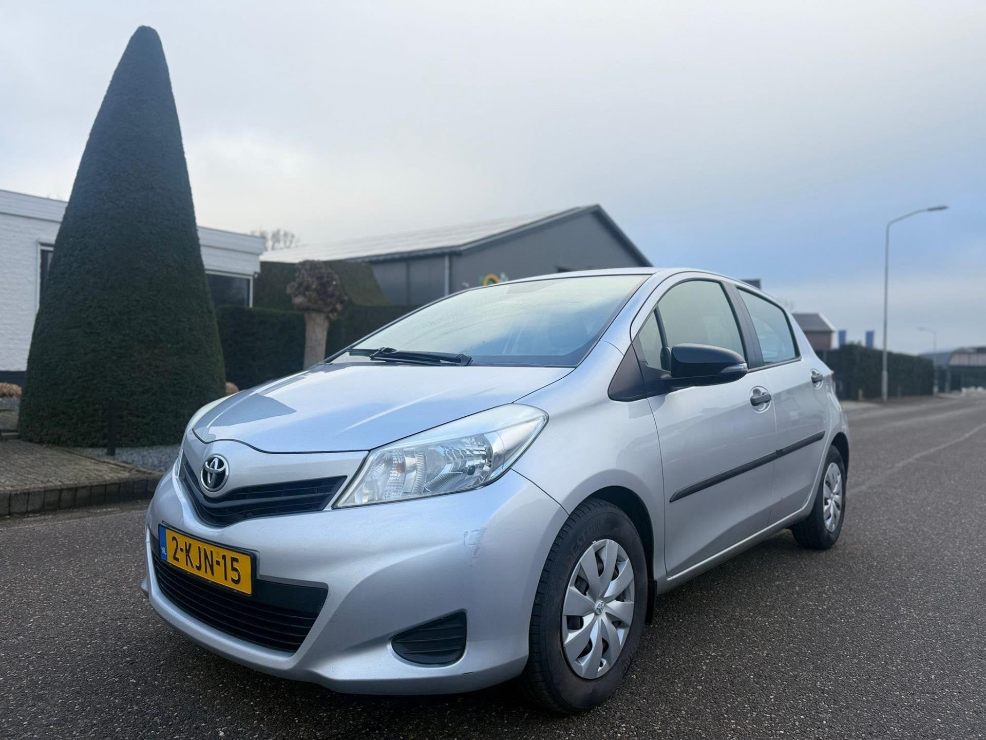 Toyota Yaris 1.3 VVT-i Comfort 2013 Airco, Auto's, Voorwielaandrijving, Euro 5, 4 cilinders, 990 kg