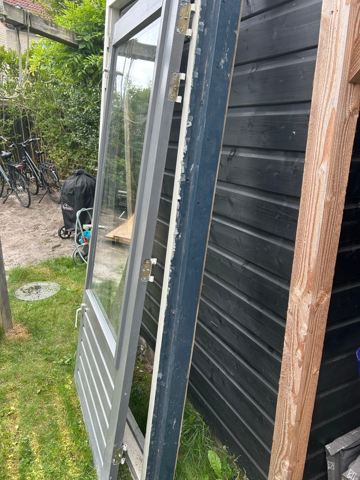 Grijze hardhouten buitendeur met kozijn en dubbel glas, Gebruikt, 215 cm of meer, Buitendeur, Hout