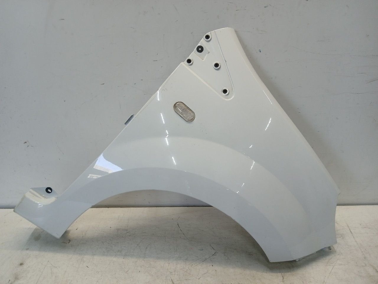 Spatbord rechts voor Renault Twingo, Auto-onderdelen, Carrosserie en Plaatwerk, Onderdelen@venauto.nl, Van der Ven Autorecycling B.V.